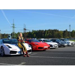 Zážitek - Závodní den se supersporty - Středočeský kraj