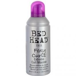 TIGI Bed Head Foxy Curls pěnové tužidlo pro vlnité vlasy 250 ml